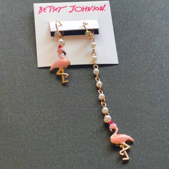 Betsey Johnson Gold Tone Holiday Whimsy Flamingo Santa Mismatch Drop Earrings - Picture 5 of 11